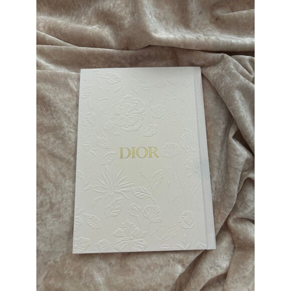 Dior Jadore journal - Picture 2 of 4